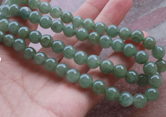 Magnifique Collier en perles en jade certifié 100 % naturel en classe A vert